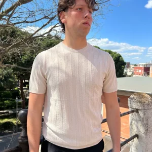 Maglia Girocollo Uomo Traforata a Spiga – Eleganza Traspirante