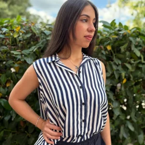 Camicia a righe asimmetrica