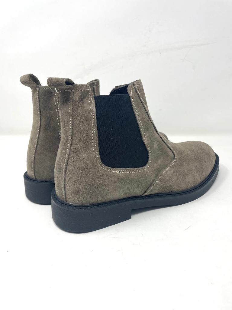 Beatles vera pelle scamosciata fondo gomma light - immagine 7