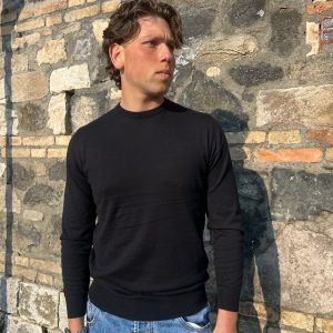 Maglia Girocollo Uomo in Cotone Leggero – Semplice, Fresca, Versatile